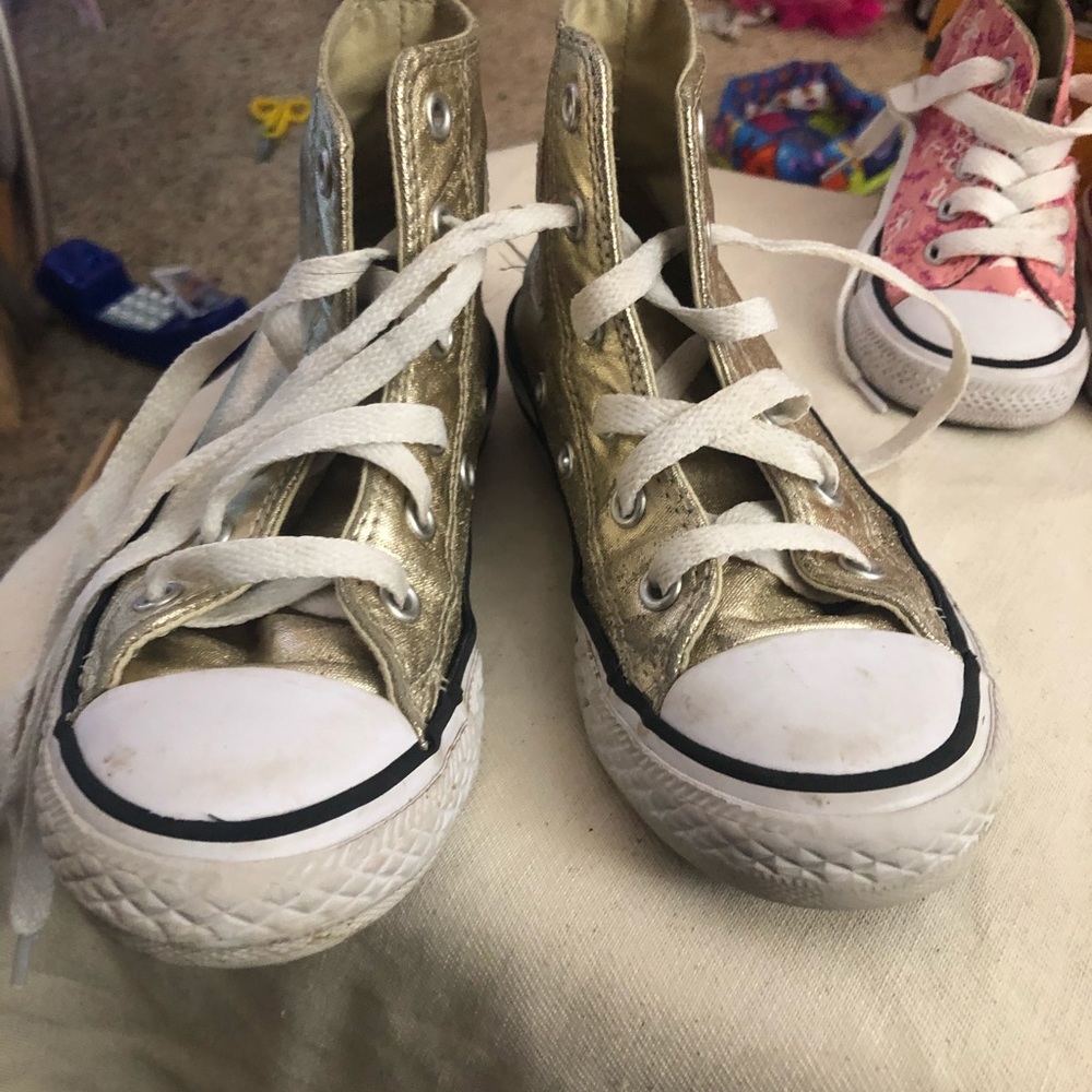 Converse kids size 12
